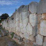 Deformed walls in Delphi